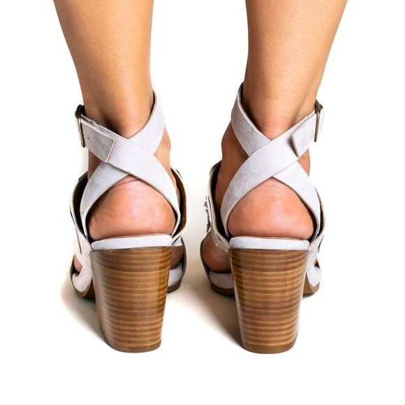 Sylven NY Botanica Suede Leather Sandal w Buckled Ankle Strap pale lilac - Picture 6 of 16